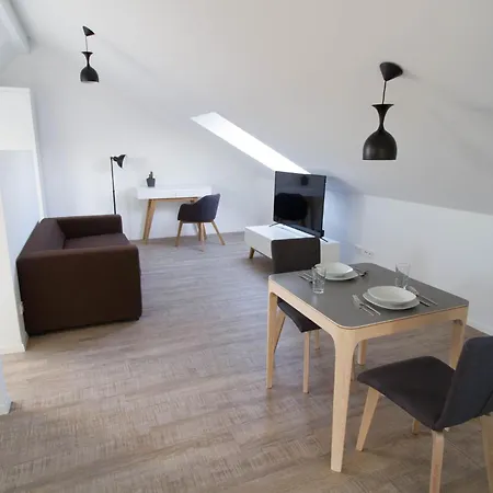 Apartment Deinapartmenthaus Gustav *